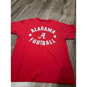 Alabama Crimson Tide Football T-Shirt Red Graphic Crewneck Mens Medium Bama A